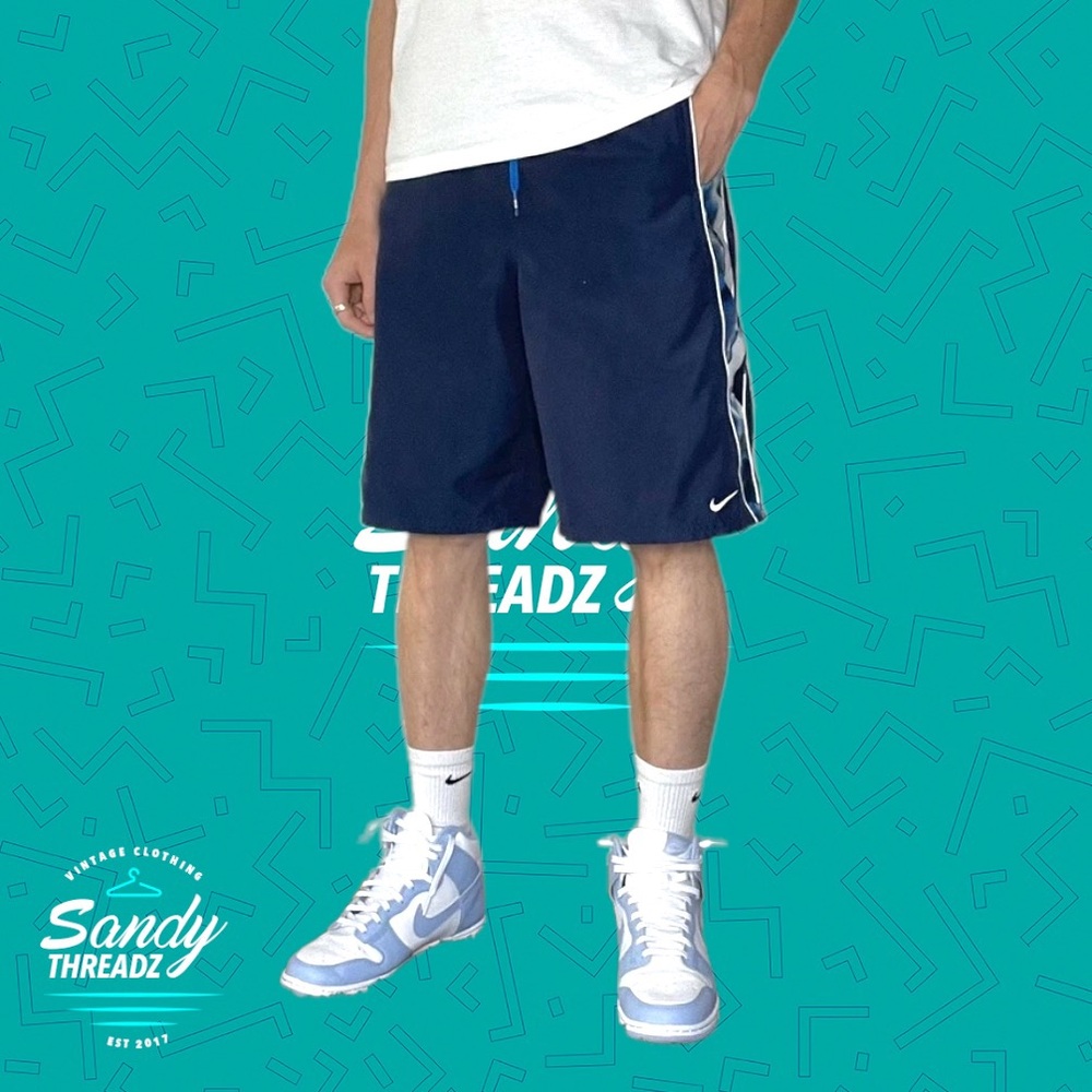Nike swoosh athletic shorts - Picture 2 of 9